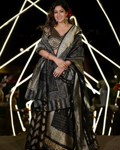 Nikki Nagda in Tori Cashmere Fine Wool Shawl
