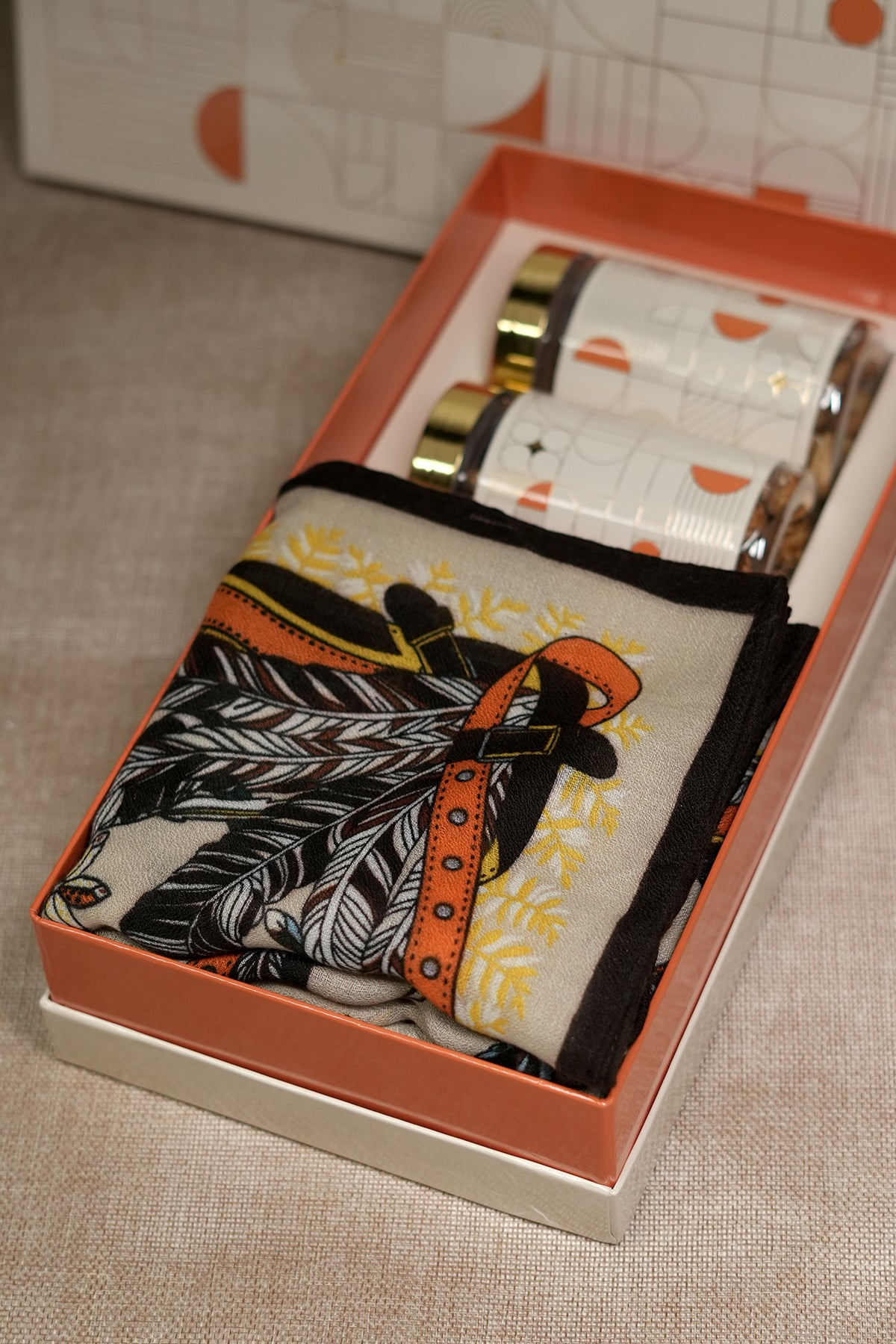 Coffee & Chocolate Gift Box with Modern Belt-Design Stole – All-Season Luxury Hamper