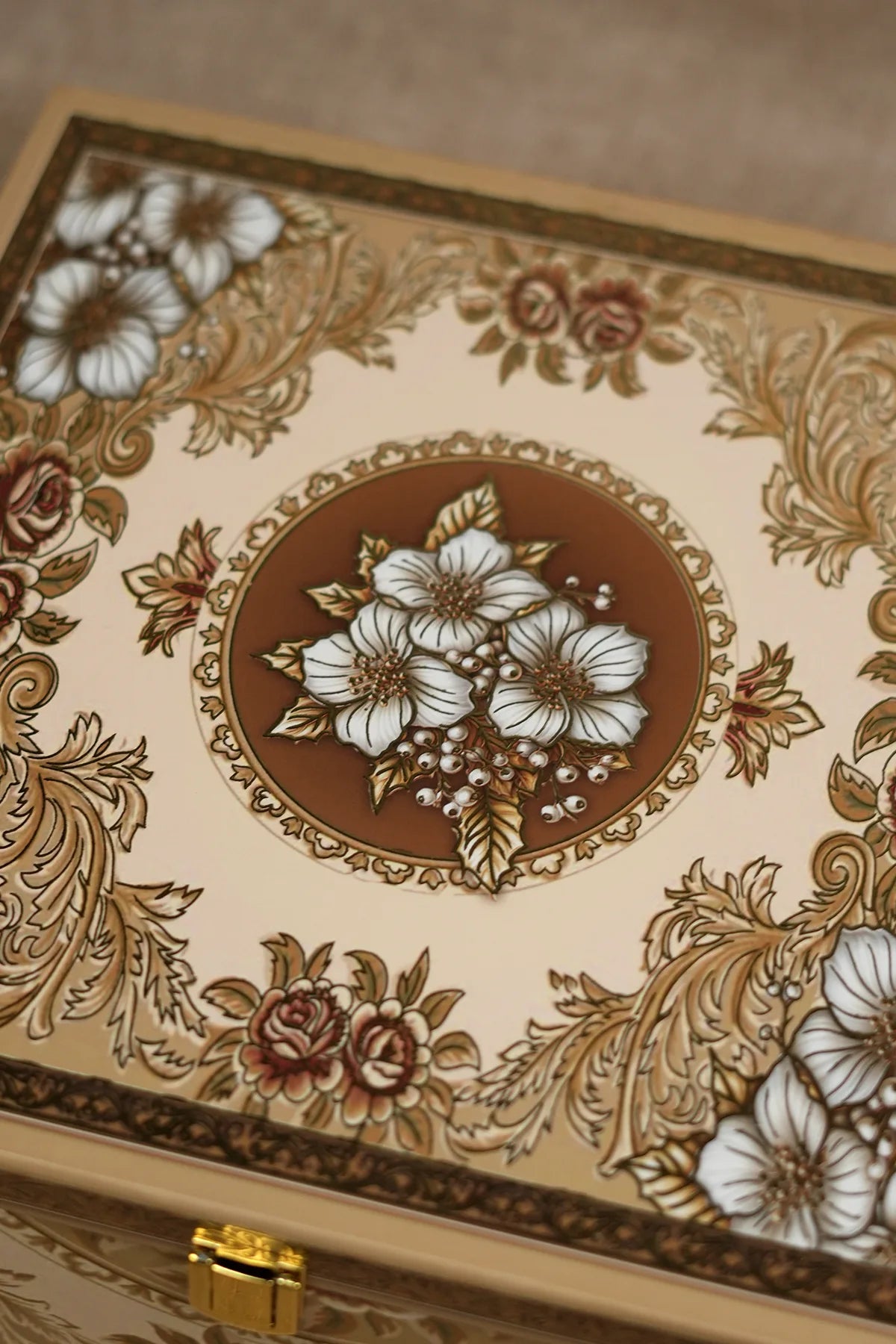 Red & Gold Pashmina stole with Aari & Zari Embroidery – Luxury Diwali, Wedding & Festive Gift Box Hamper