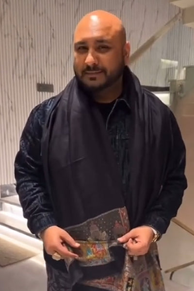 -  B Praak in Cashmere Fine Wool Stole