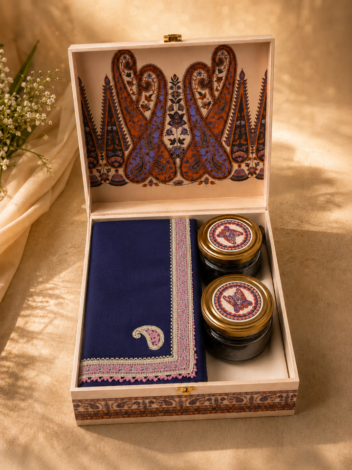 Dori &amp; Dua Rakhi Keepsake Hamper