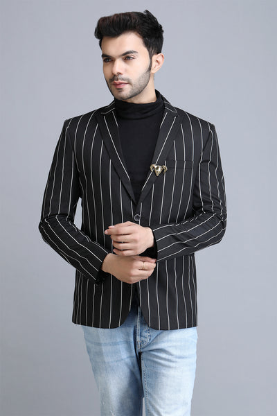 -  Gold-toned Alloy Ram Brooch