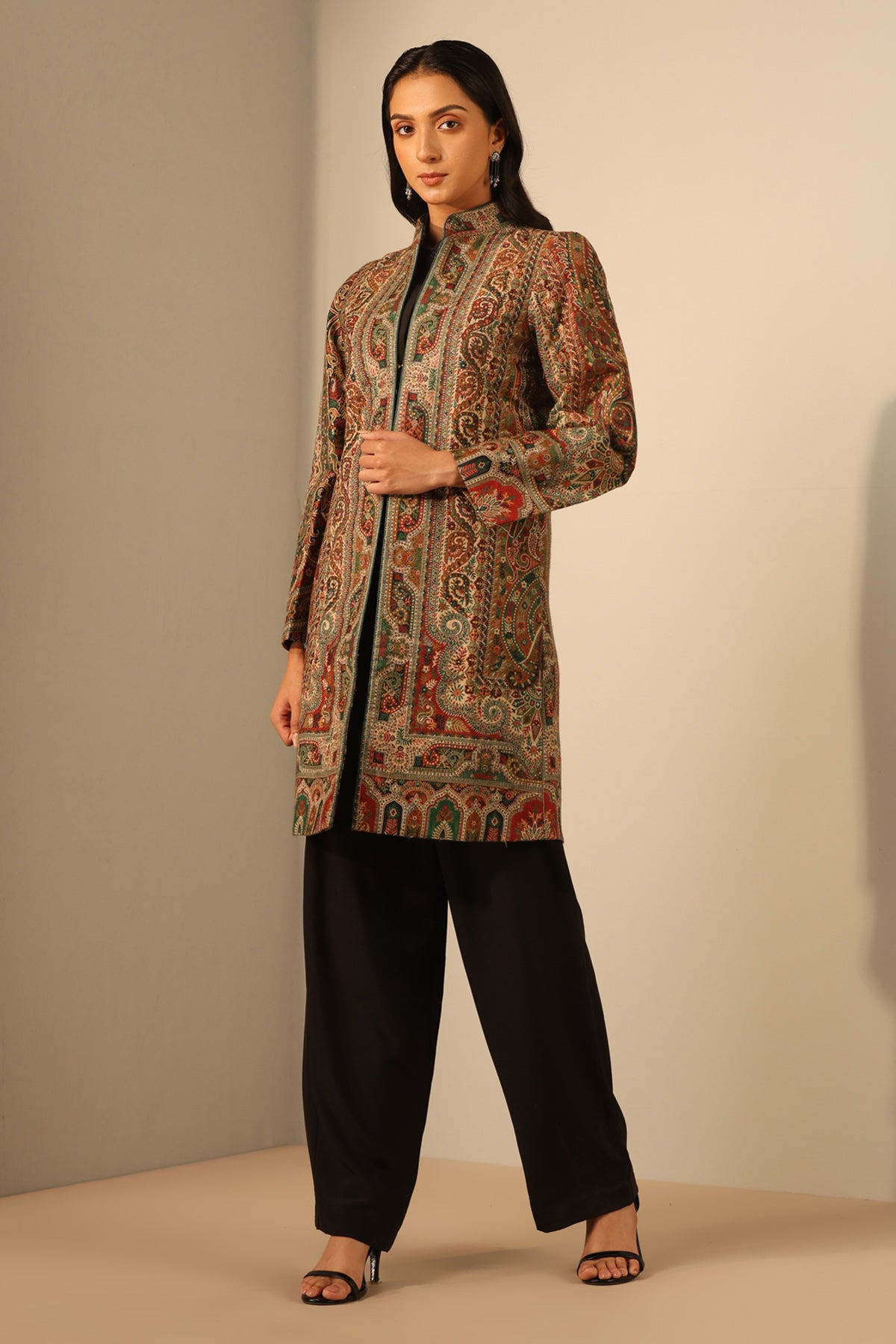 -  Nuria Fine Wool Silk Full Jacket