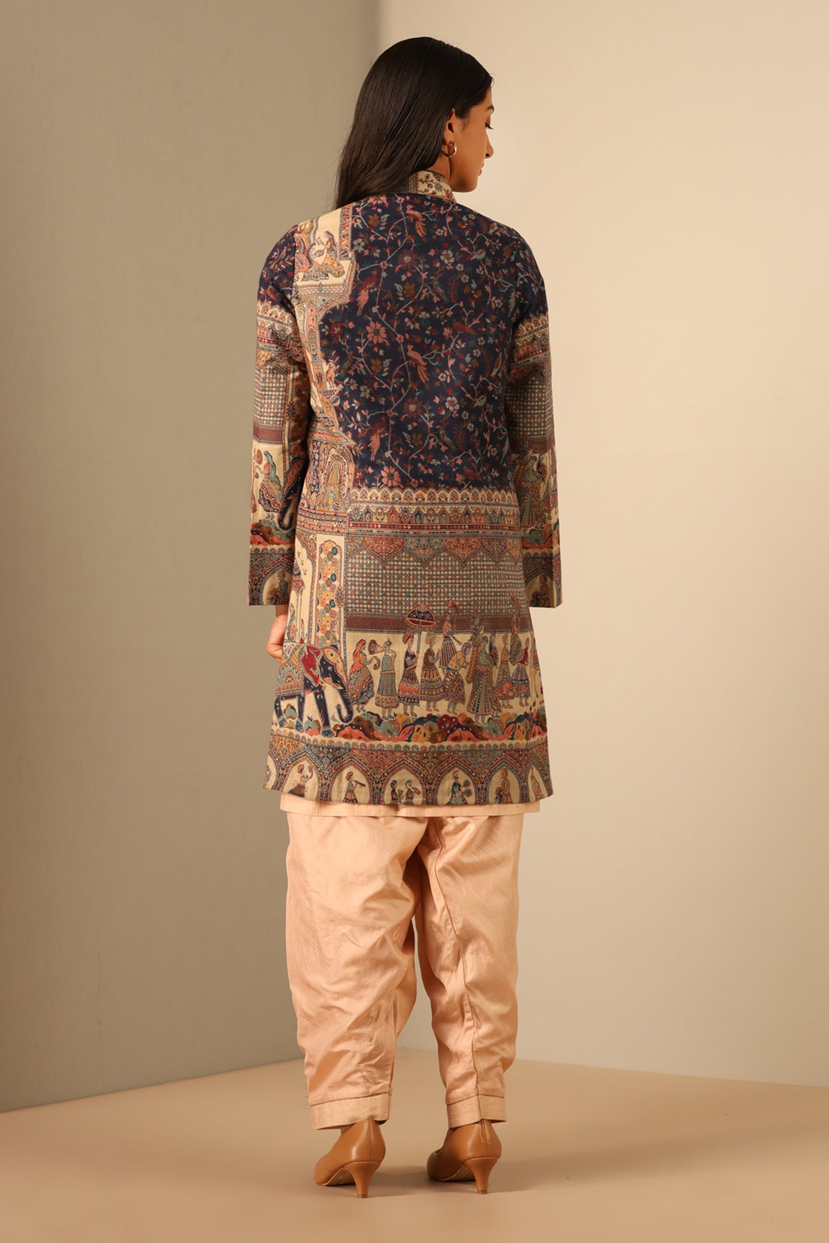 -  Naira Fine Wool Silk Full Jacket