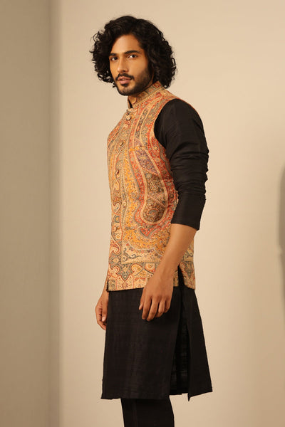 -  Aryan Fine Wool Silk Waist Coat