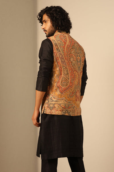 -  Aryan Fine Wool Silk Waist Coat