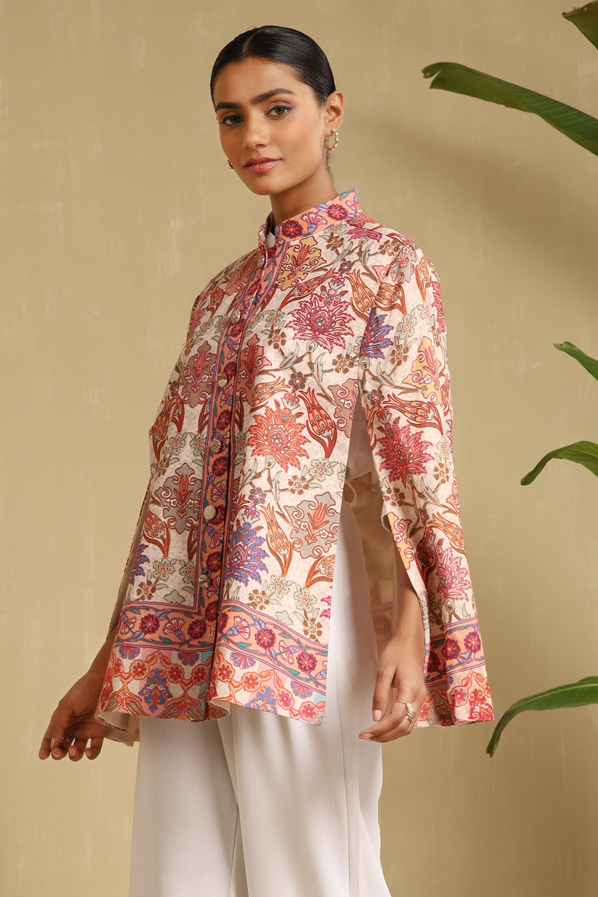 -  Zeda Fine Wool Kalamkari Silk Cape