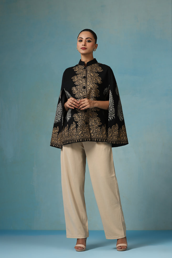 Heena Somani in our Ira Fine Wool Silk With Zari Embroidered Cape
