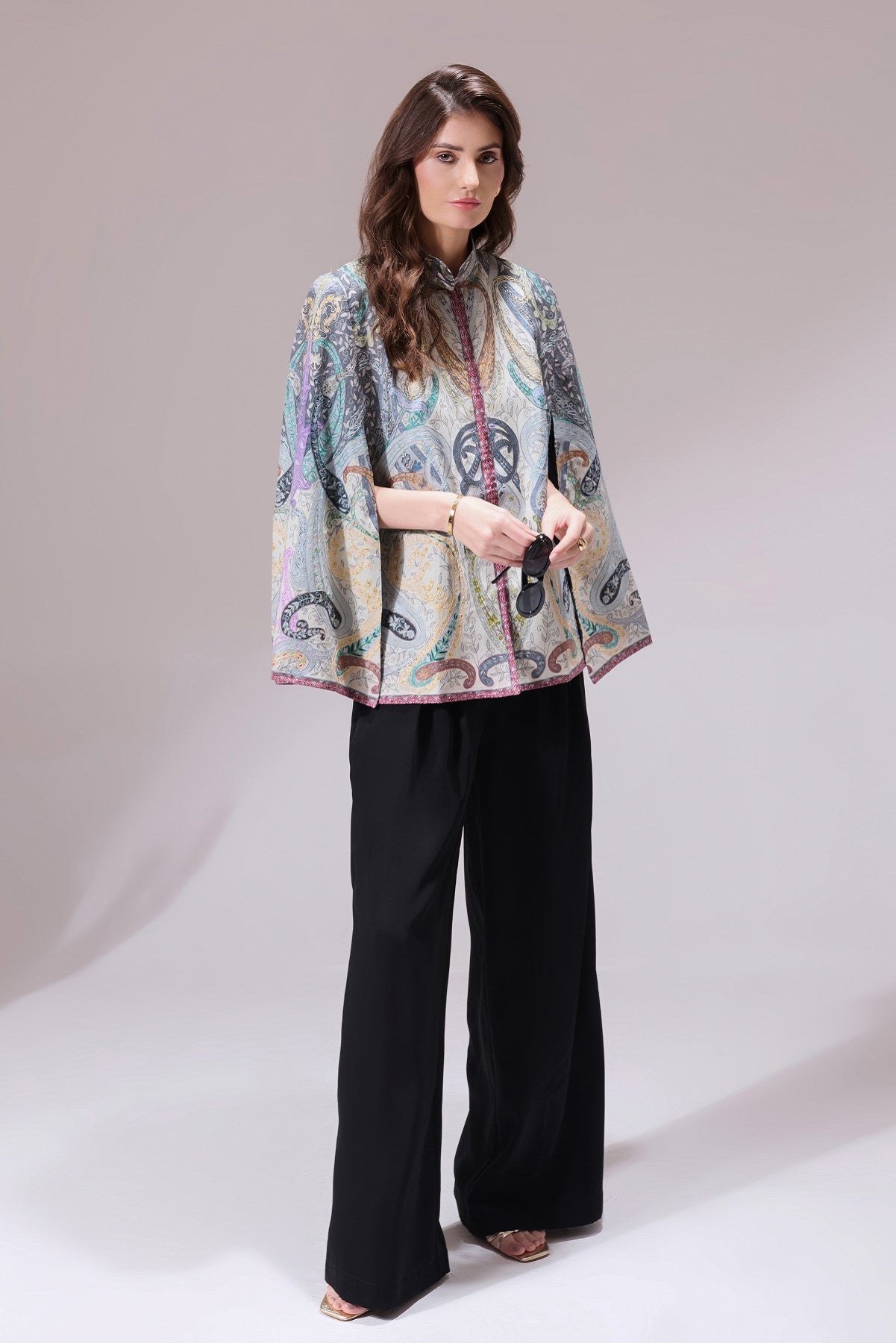 -  Tanirika Pashmina Blended Cape