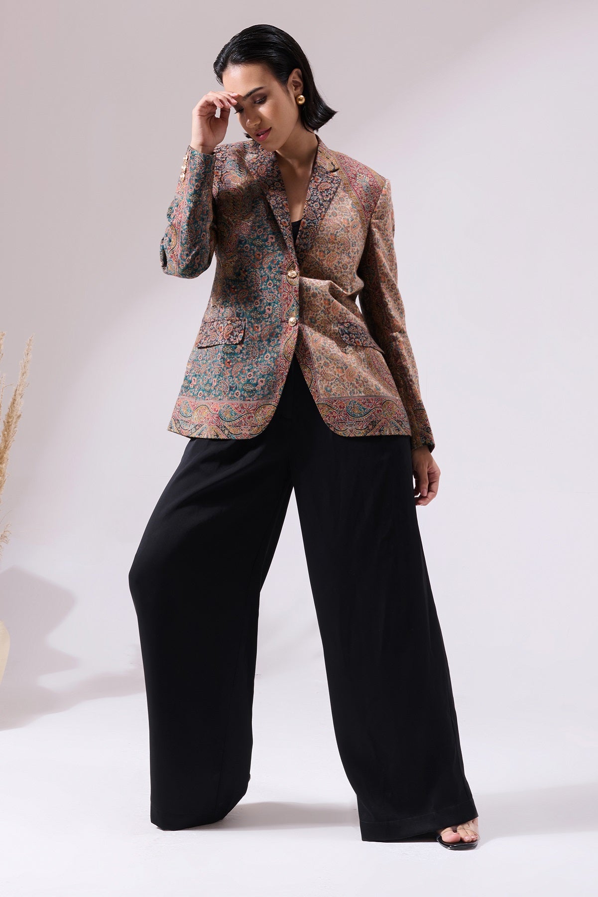 -  Tashi Fine Wool Silk Blazer
