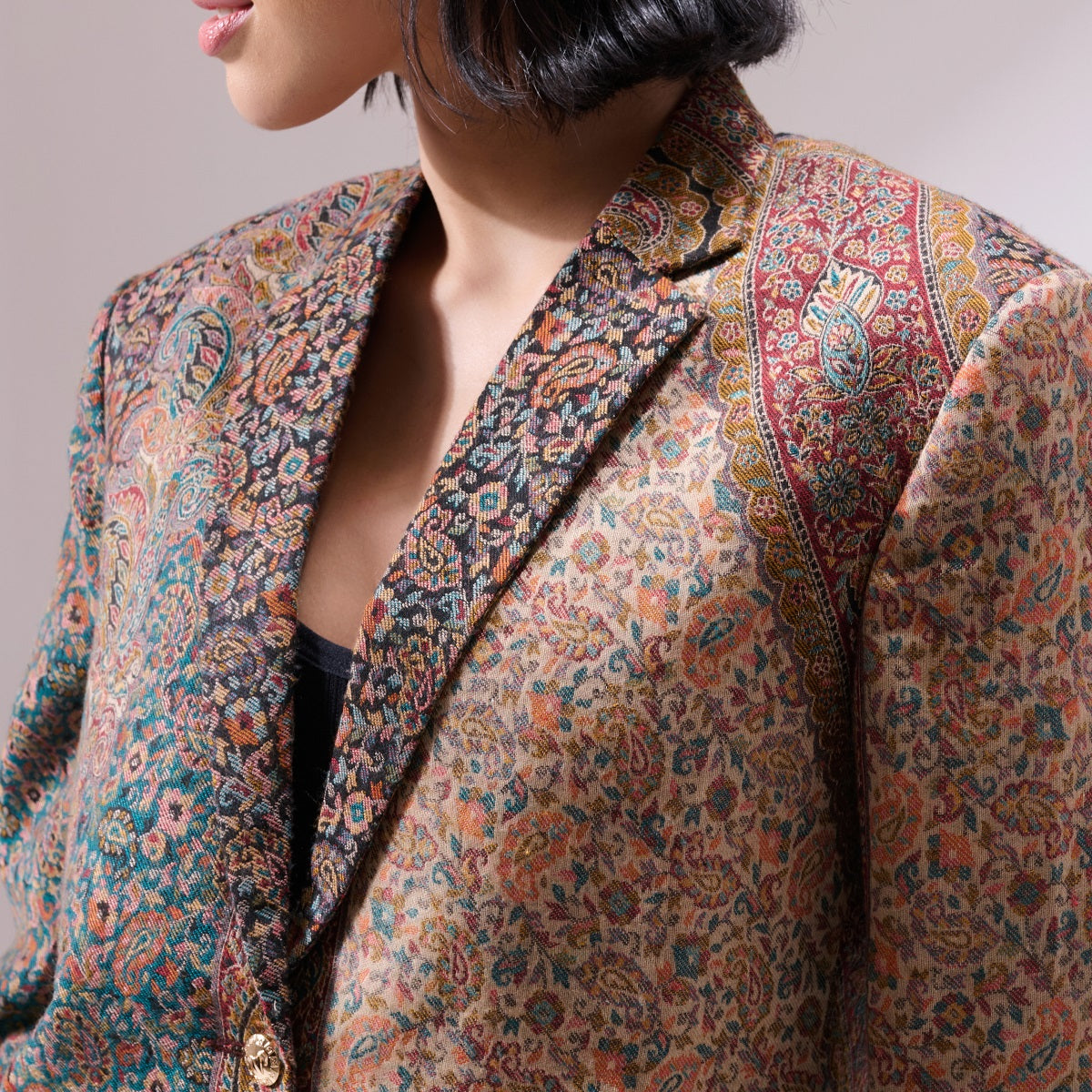 -  Tashi Fine Wool Silk Blazer