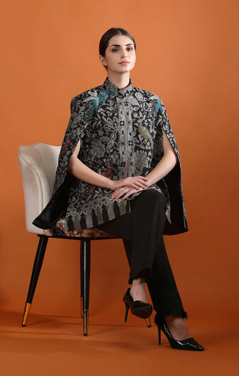 Ravya Fine Wool Silk Kani Blend Cape