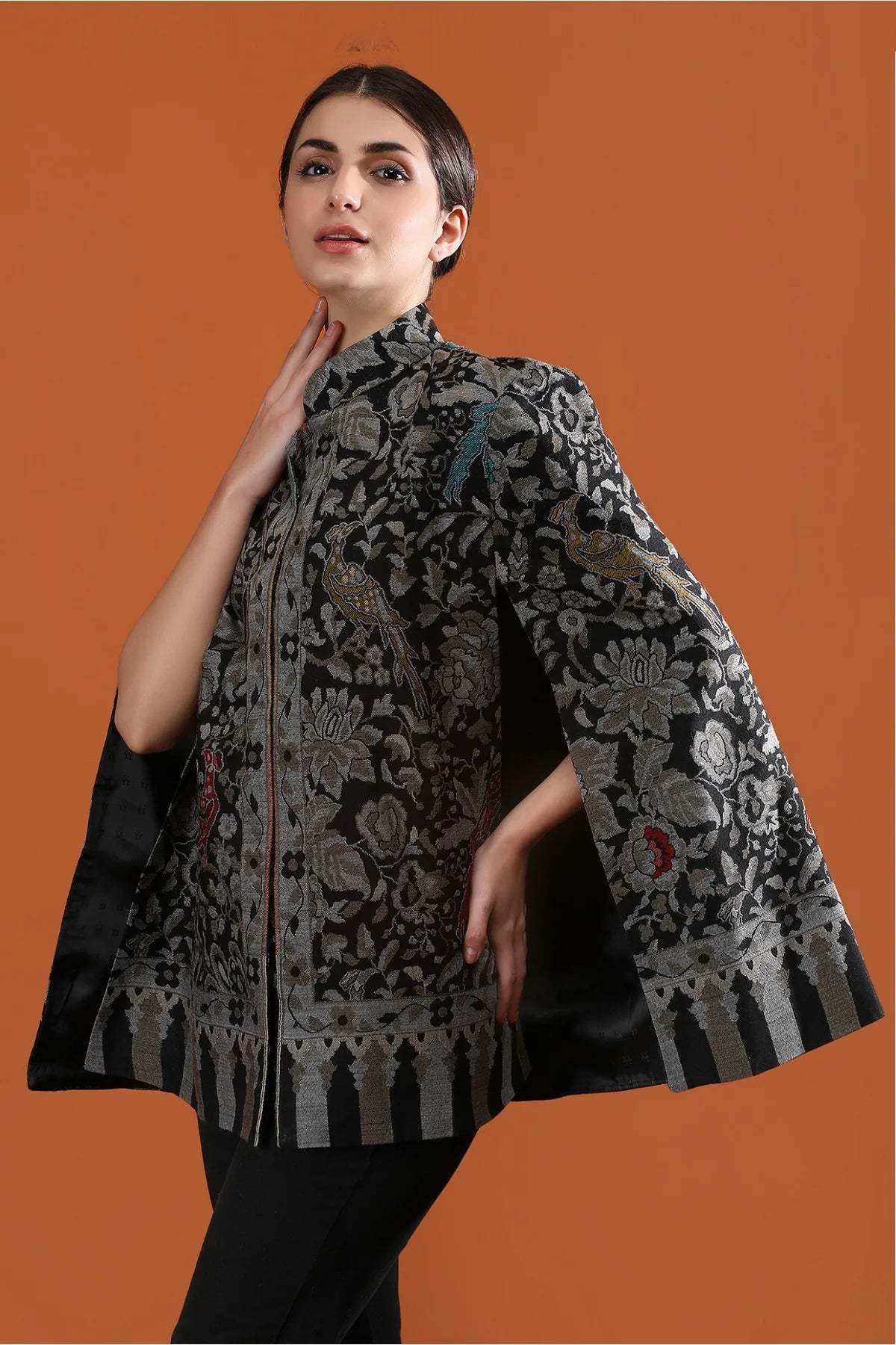 Ravya Fine Wool Silk Kani Blend Cape