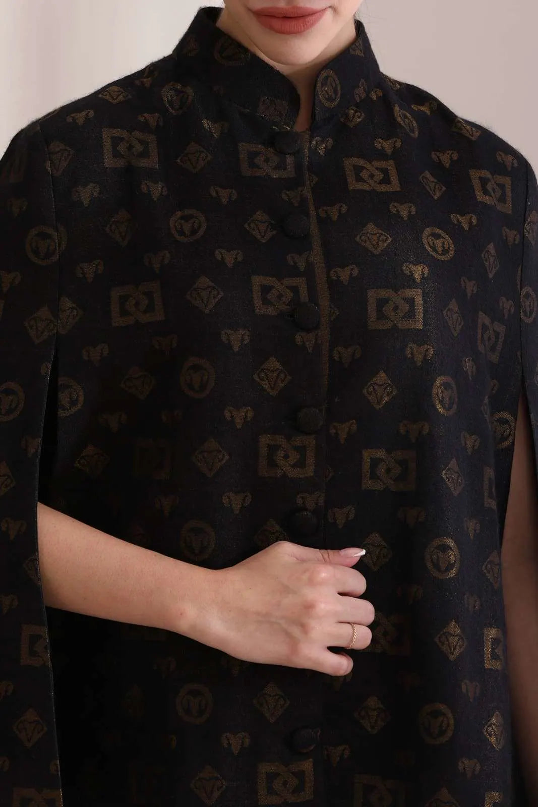 Dusala Cashmere Fine Wool Silk with Zari Embroidered Cape