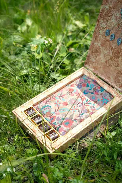 Regal Heritage Pashmina Shawl Gift Box with Artisanal Chocolates