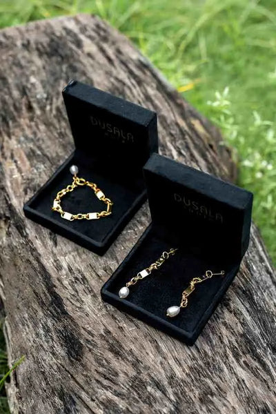 Heritage Pink Pashmina Gift Box with Pearl jewellery Set