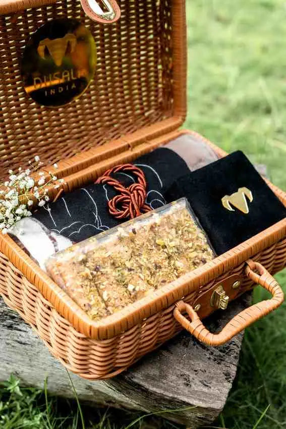 Dusala Wicker Heritage Hamper with Pashmina, Pearl jewellery &amp; Artisanal Delights