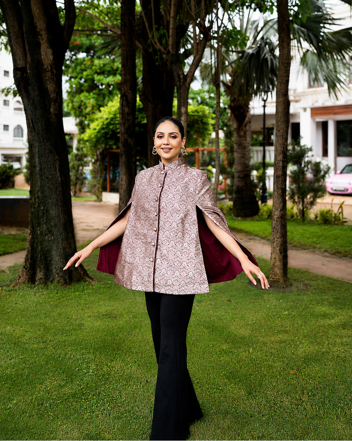 Ahilya Banarasi Cape: Women&