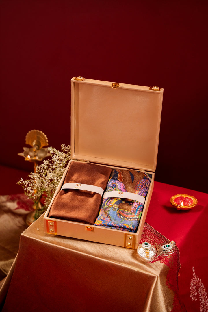 His And Her Love Letter Shawl/Stole Gift Box