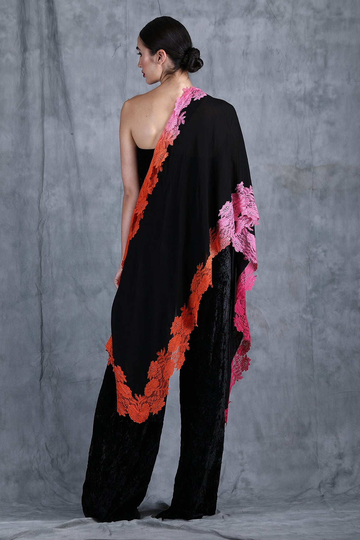 -  Roberta Geotgette Stole