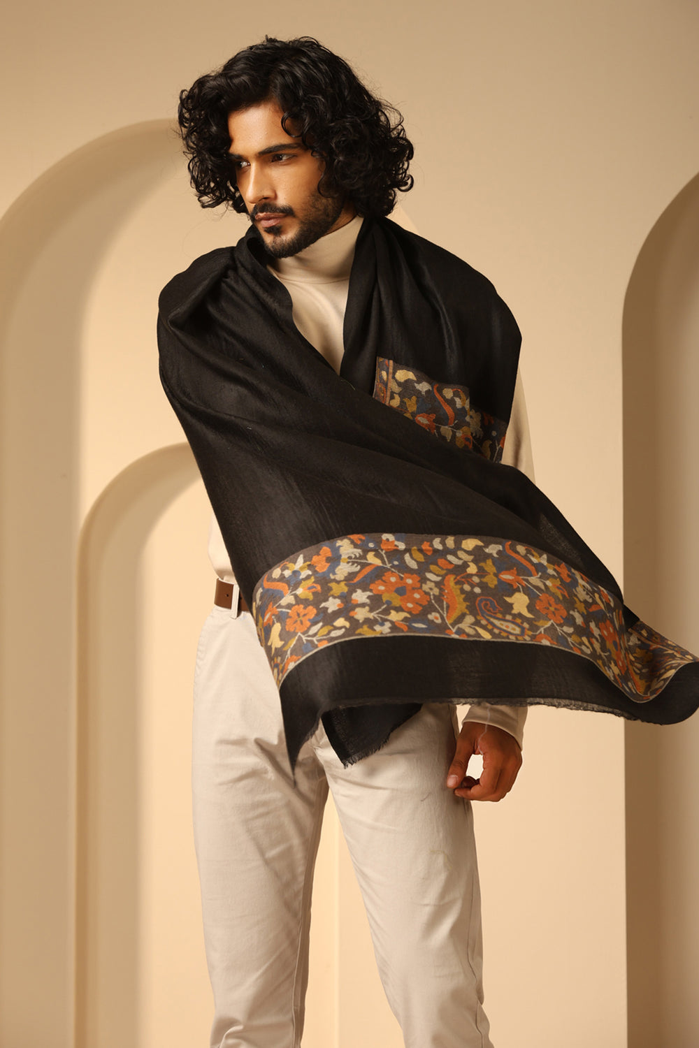 '-  Pawan Cashmere Stole