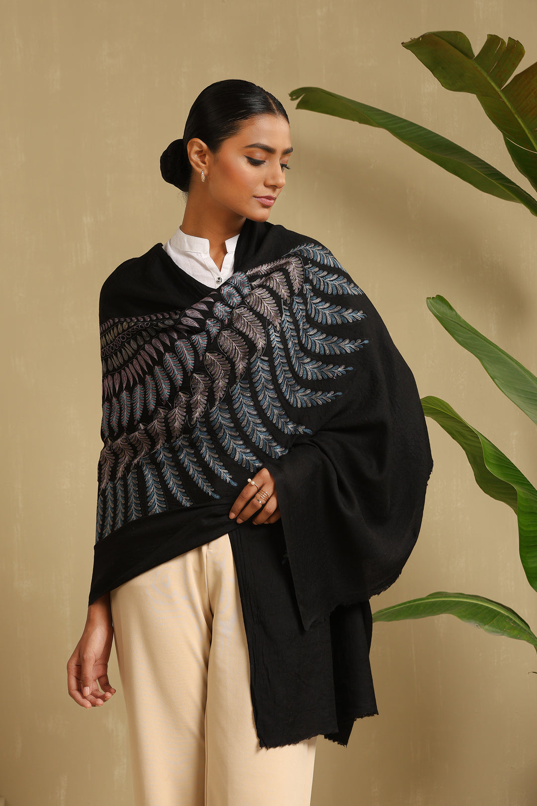 Wings Cashmere Stole