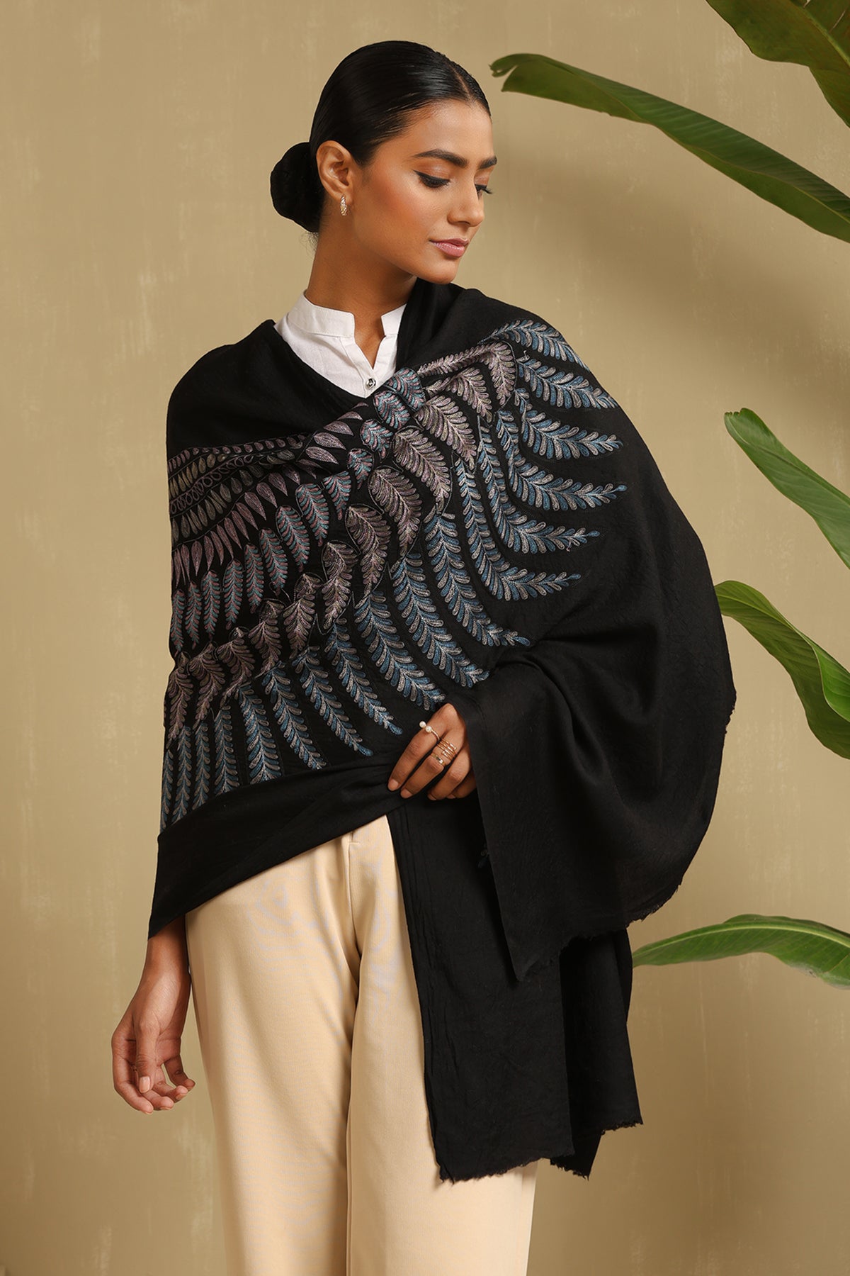 Wings Cashmere Stole