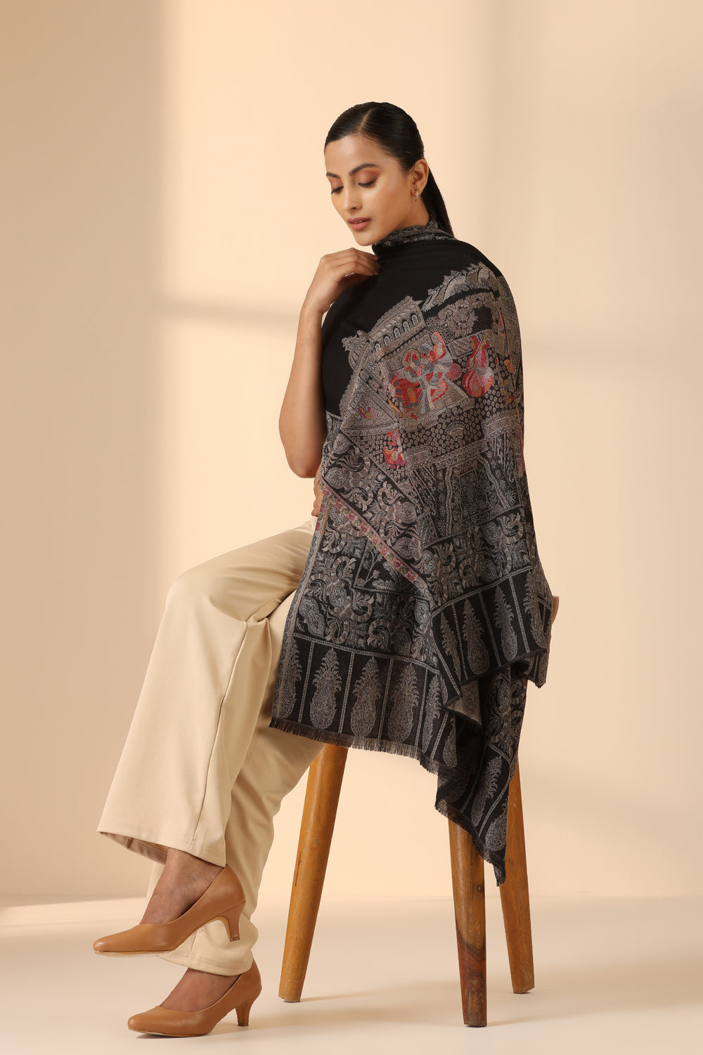 '-  Shwena Cashmere Fine Wool Stole