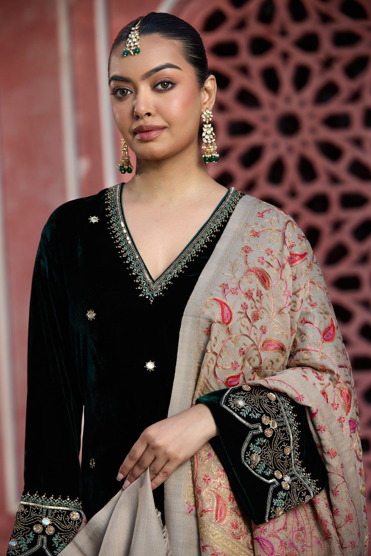 -  Naina Cashmere Stole