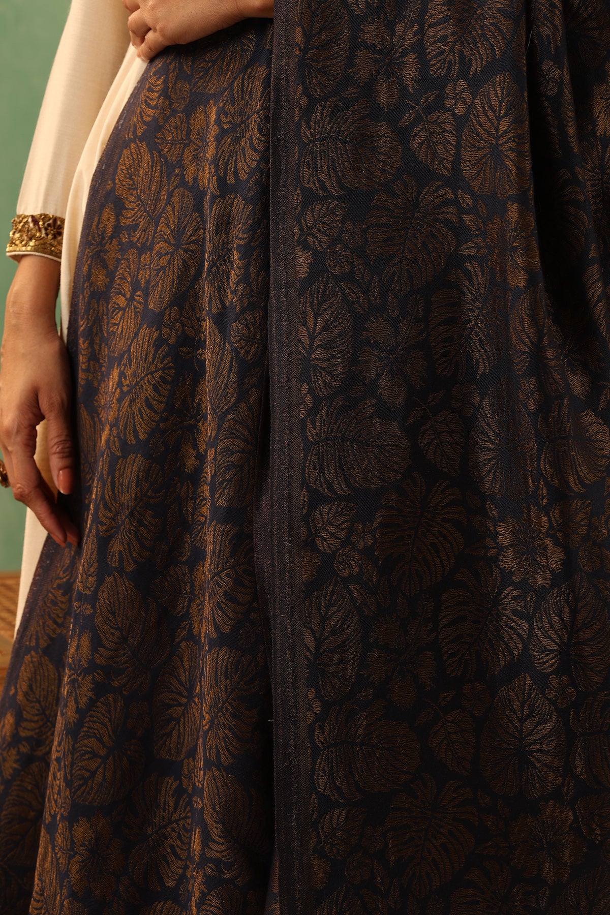 -  Oviya Cashmere Shawl