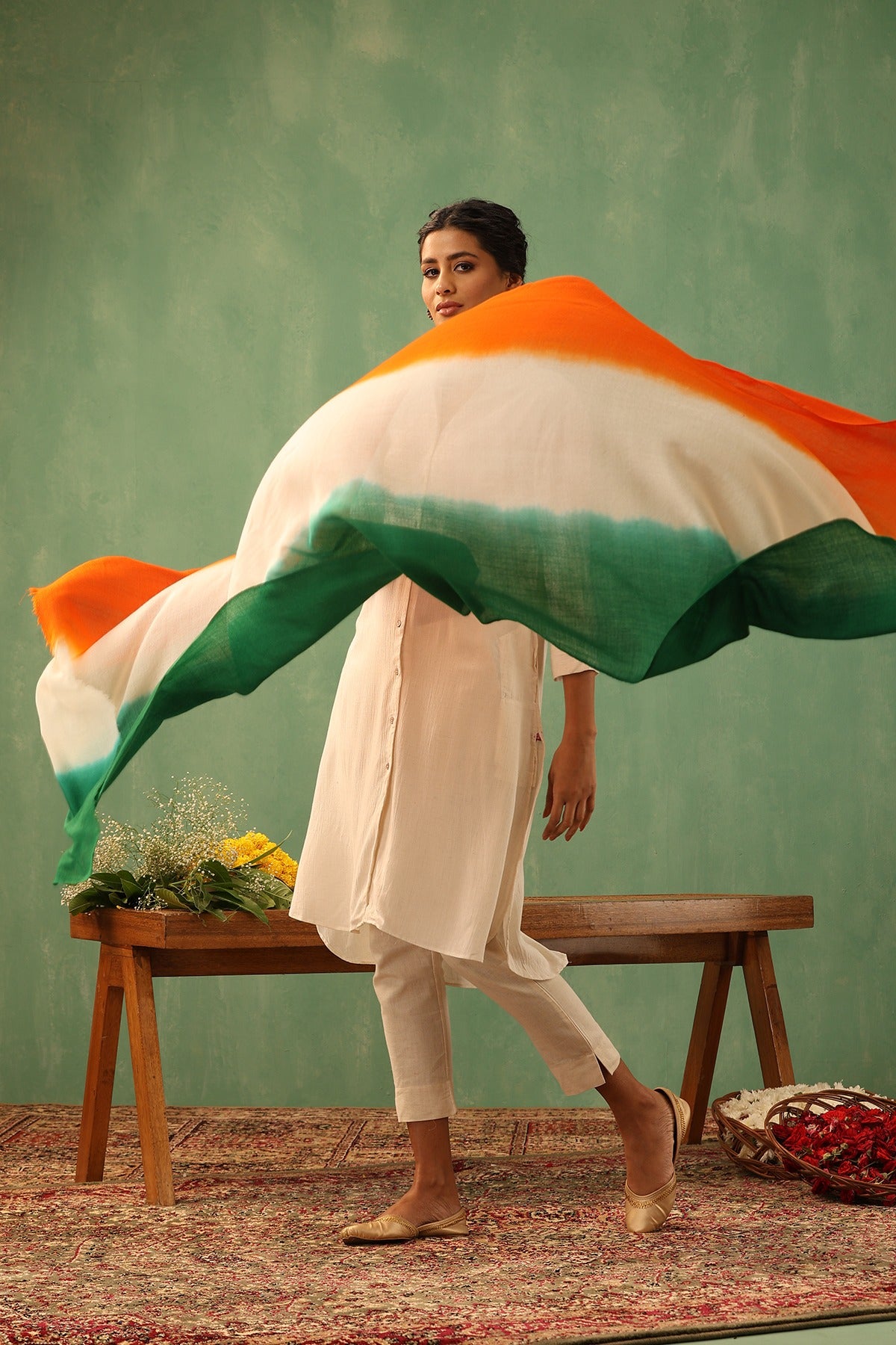 -  Ulji Cashmere Stole