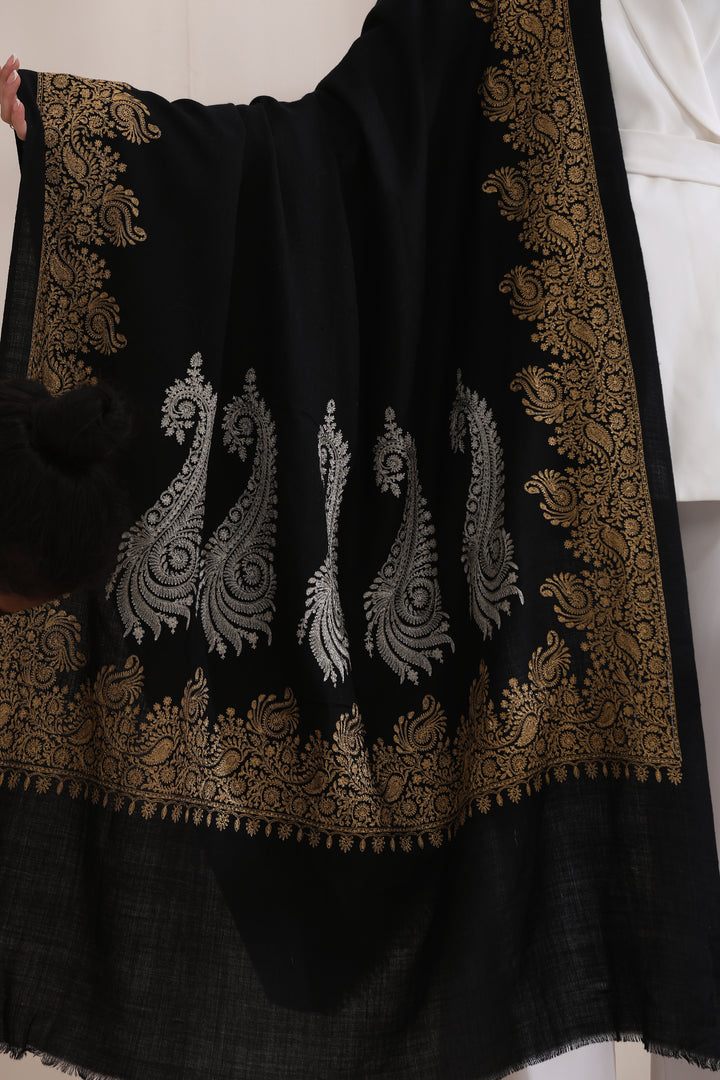 Agasti Aari Work Cashmere Shawl