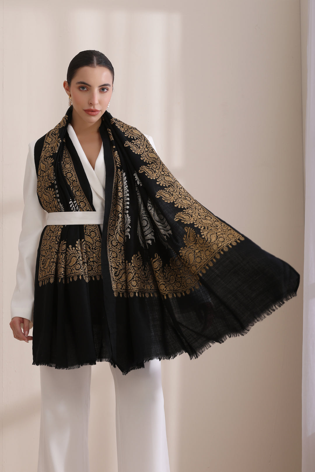 Agasti Aari Work Cashmere Shawl