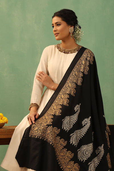 -  Agasti Aari Work Cashmere Shawl