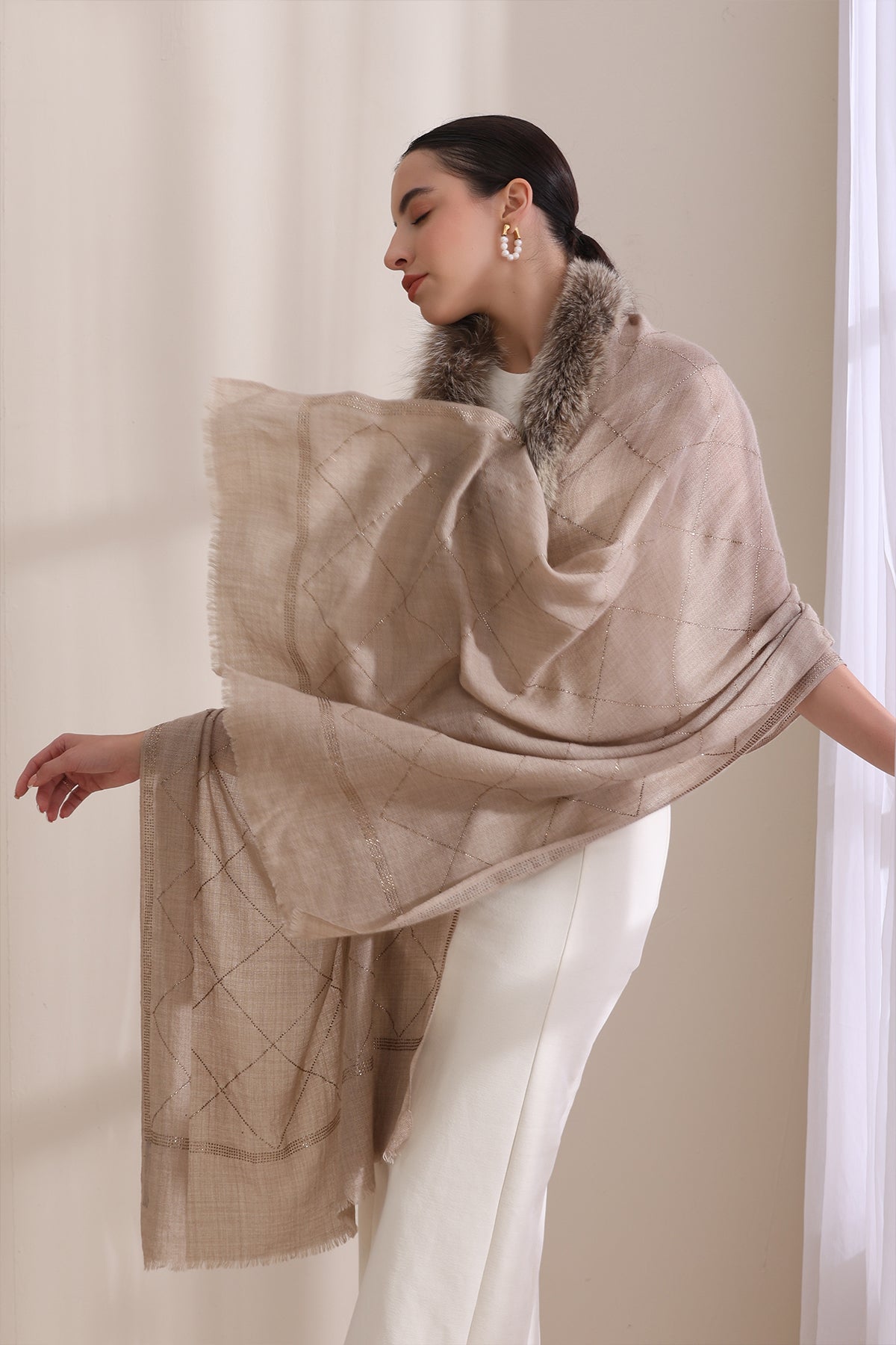 Hazel Collared Fur with All Over Criss Cross Stone Work Stole