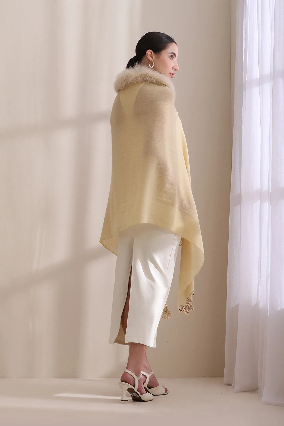 Nora Collared Fur with Butterfly Boreder Stone Work Stole