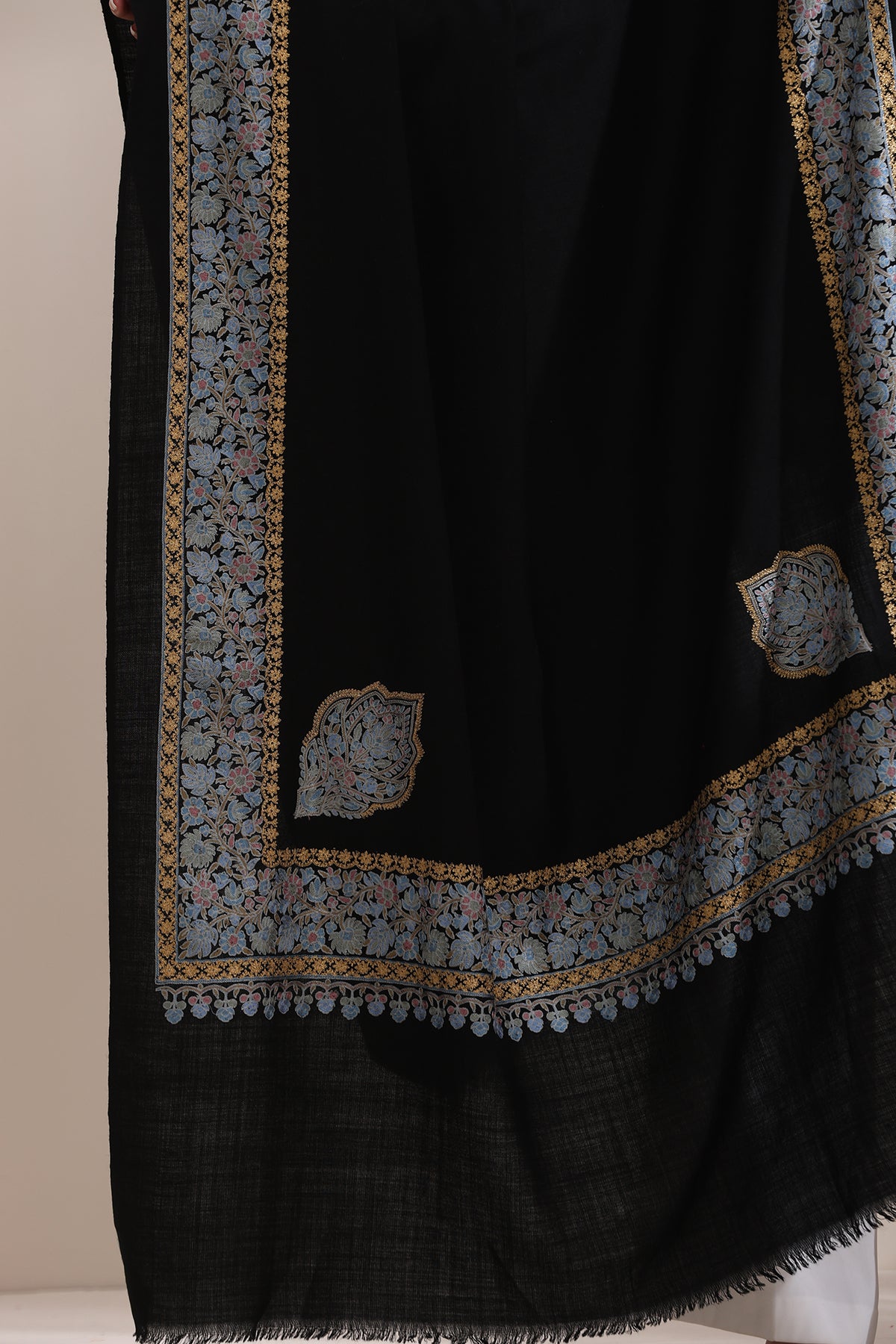 -  Abhuti Intricate embroidered shawl with four side border Shawl