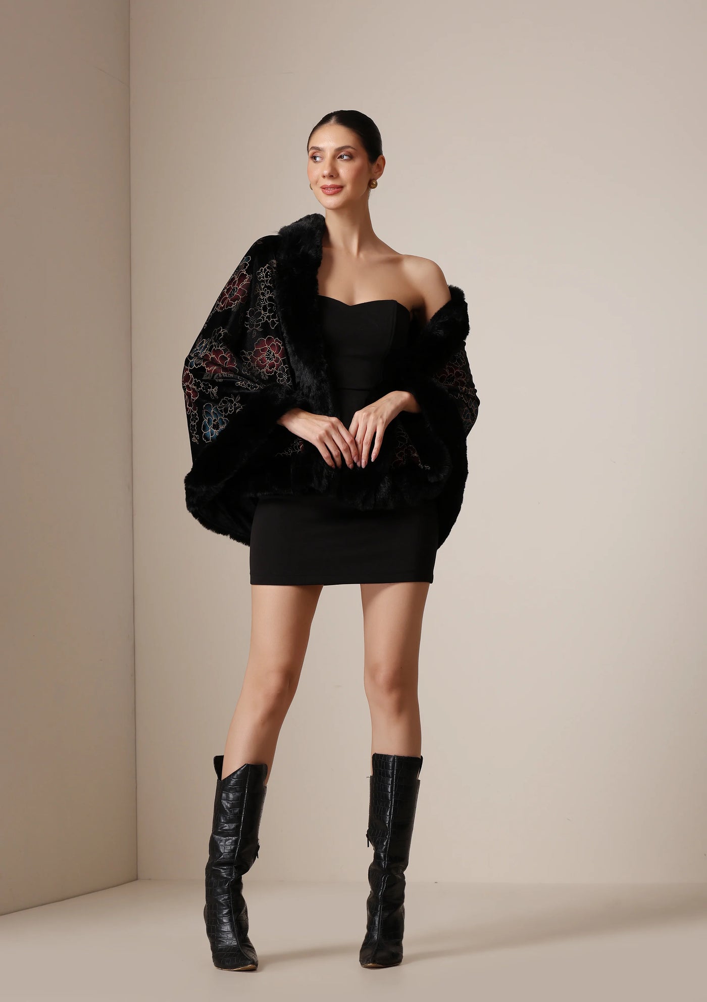 Dusala Noir Bloom Vegan Fur Cape