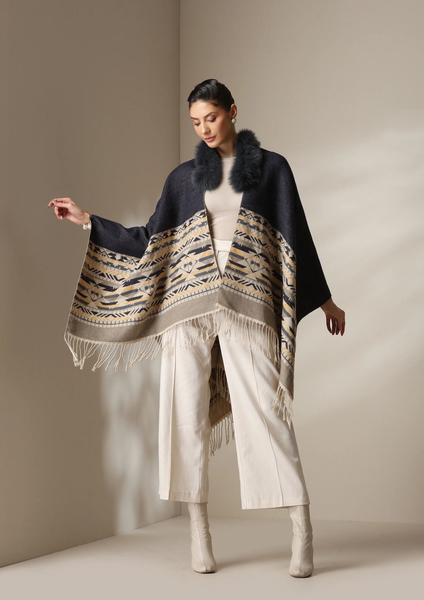 Dusala Arctic Dune Vegan Fur Cape