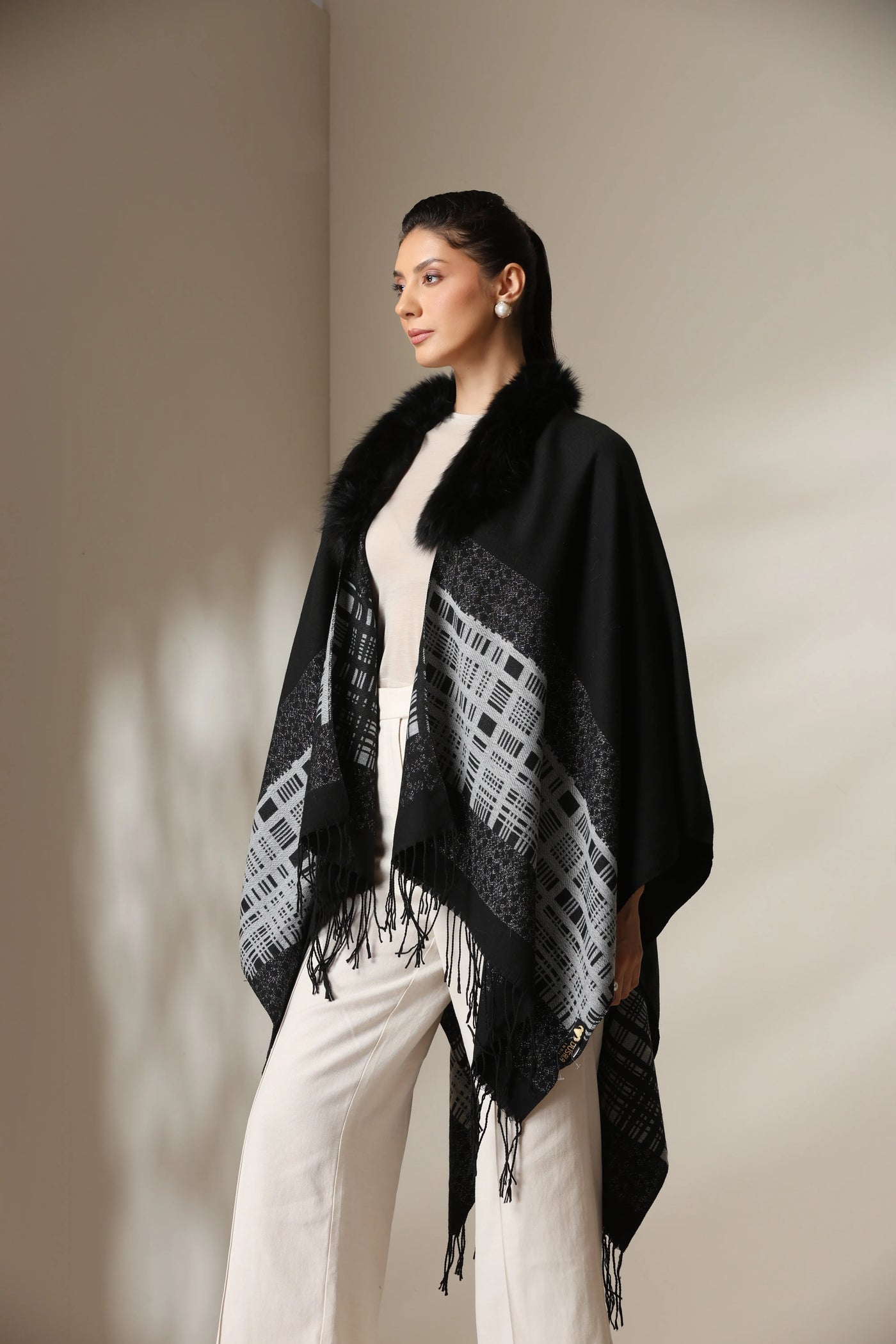 Dusala Noir Grace Vegan Fur Cape