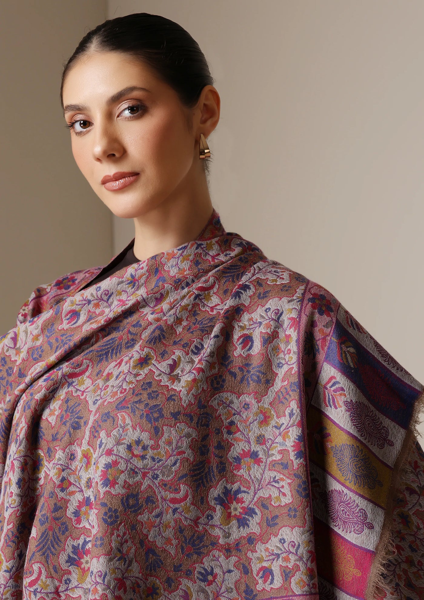 Dusala Royal Blossom Kani stole