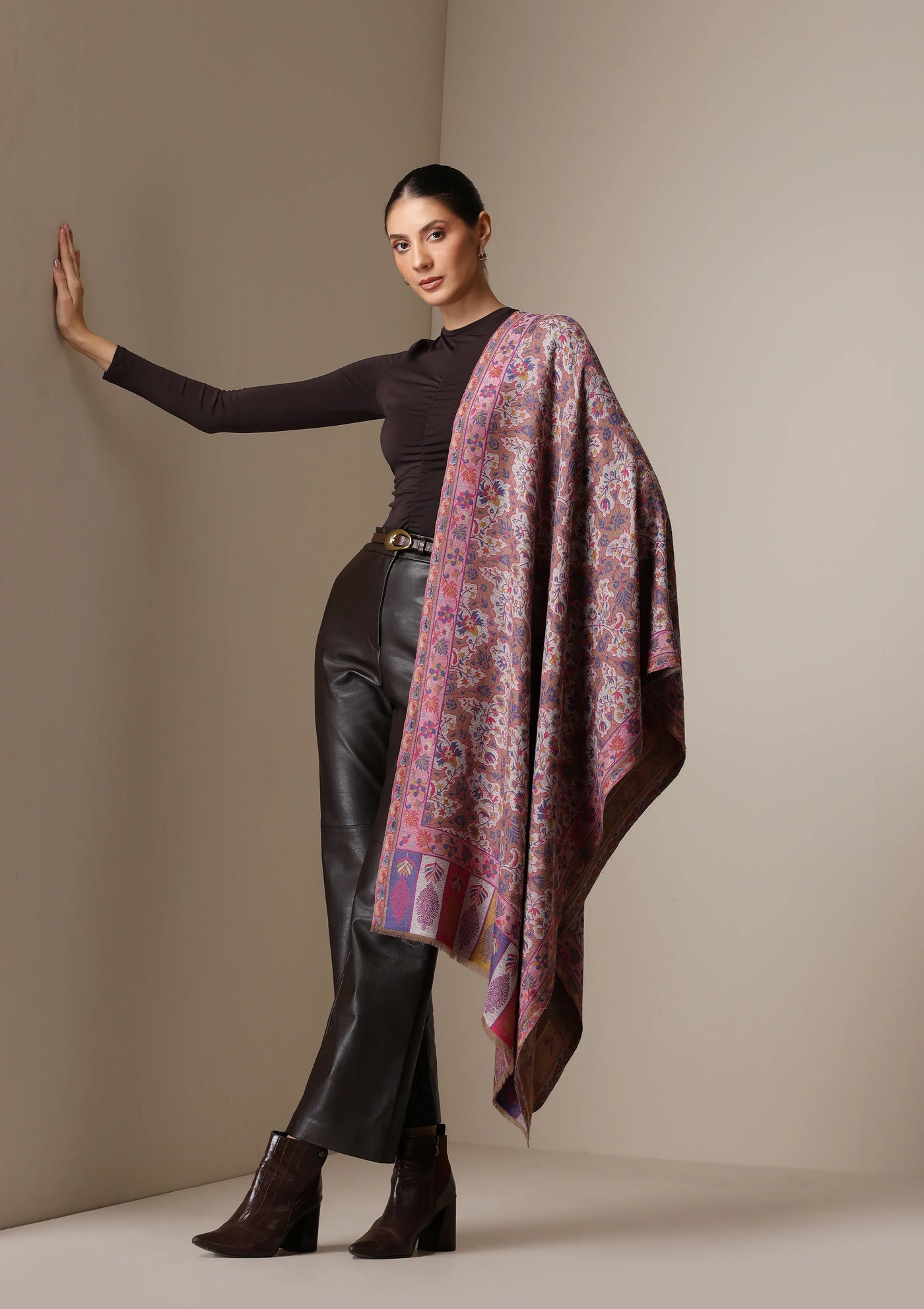 Dusala Royal Blossom Kani stole