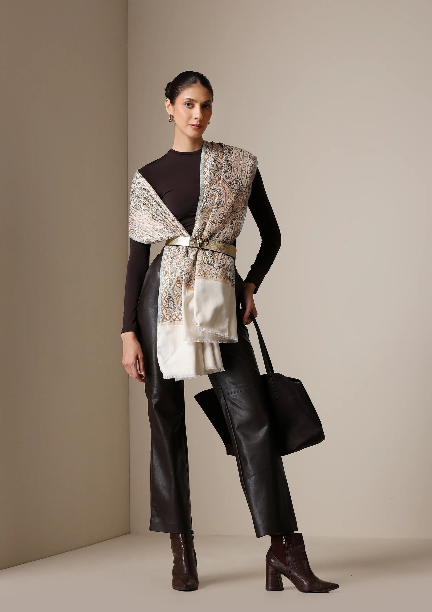 Dusala Ivory Grace woven Shawl