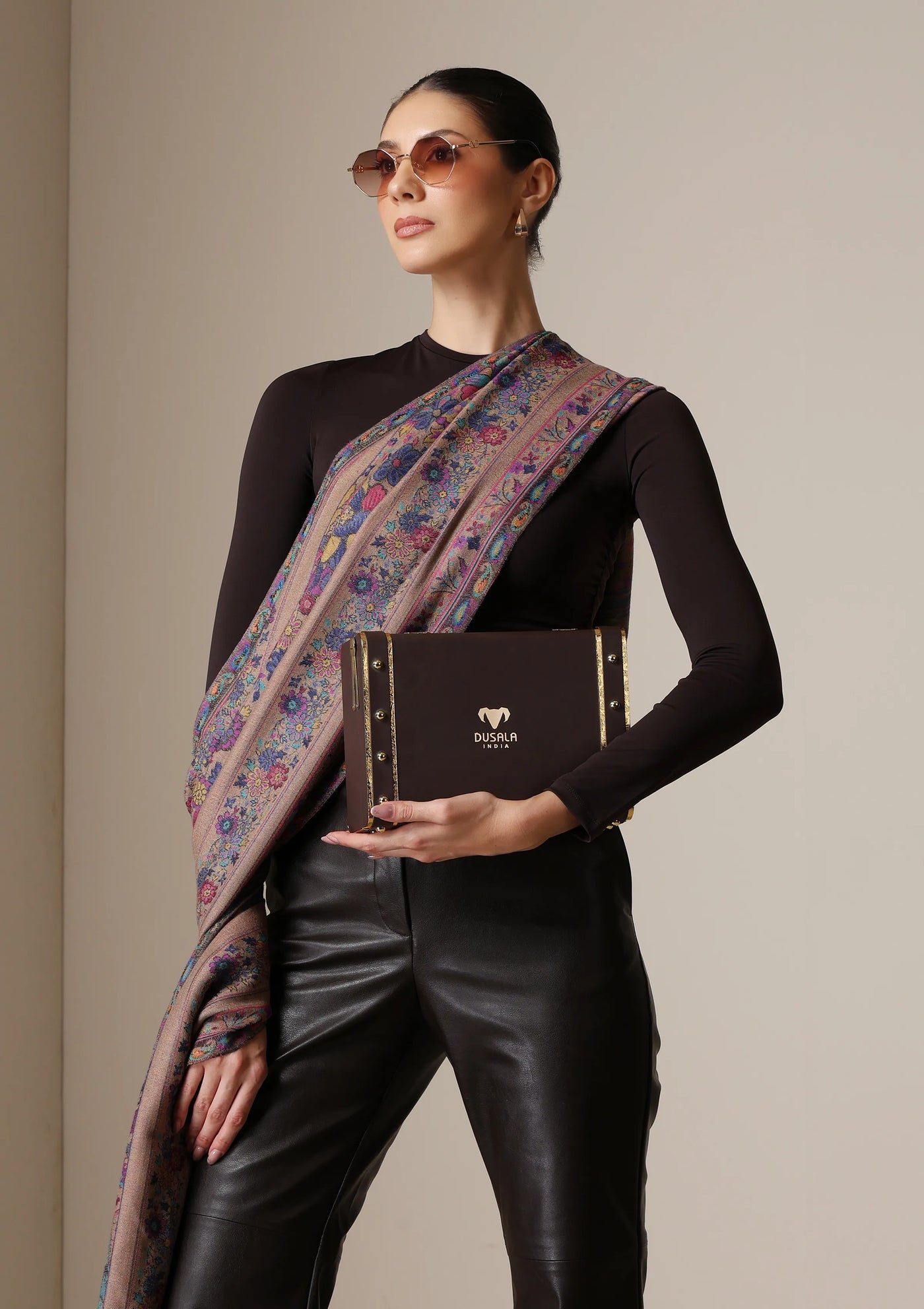 Dusala Vintage Bloom Fine Wool stole