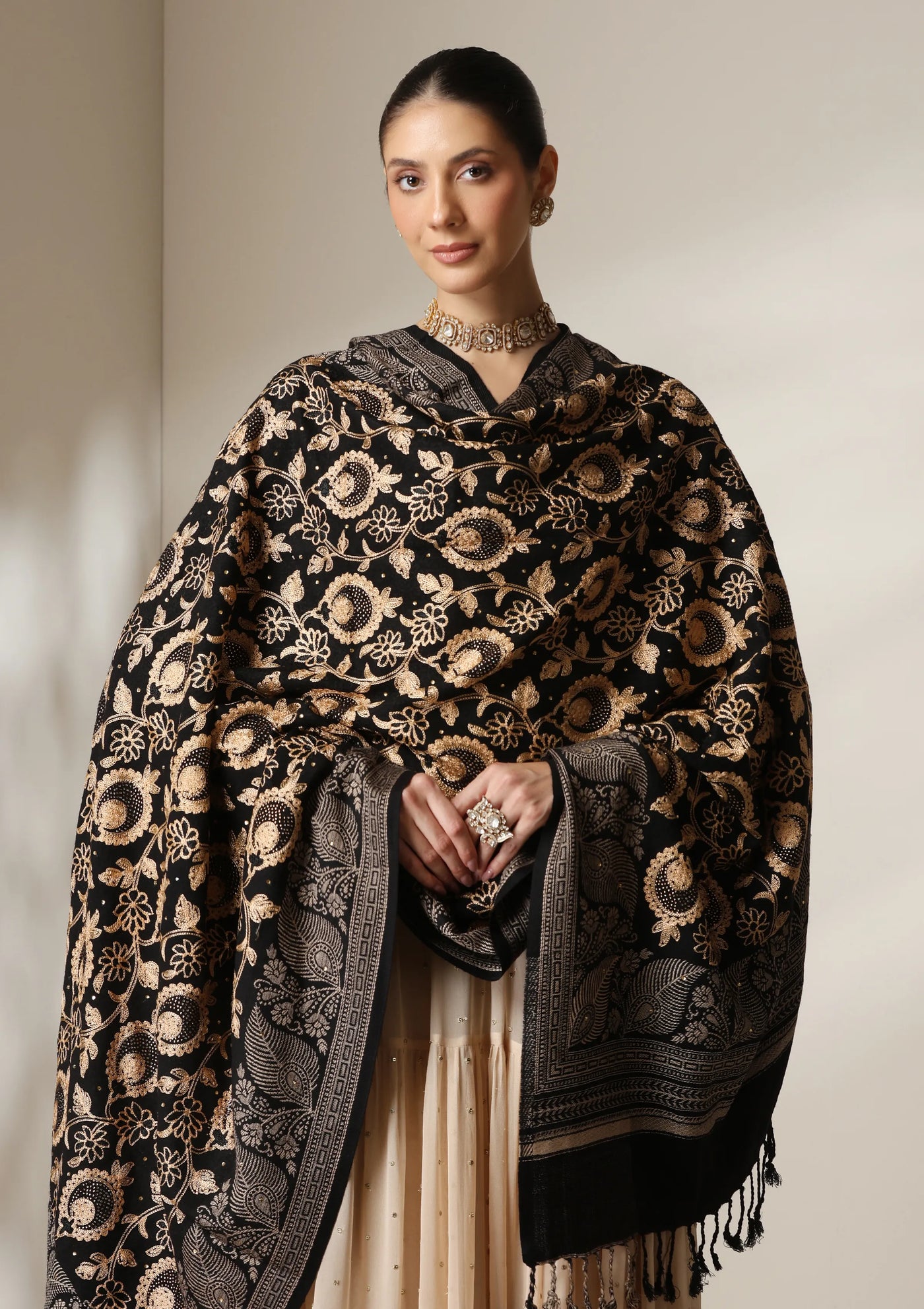 Dusala Noir Luxe Fine Wool Shawl