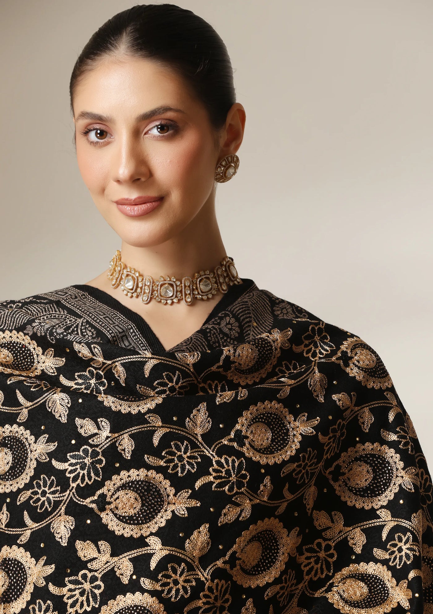 Dusala Noir Luxe Fine Wool Shawl