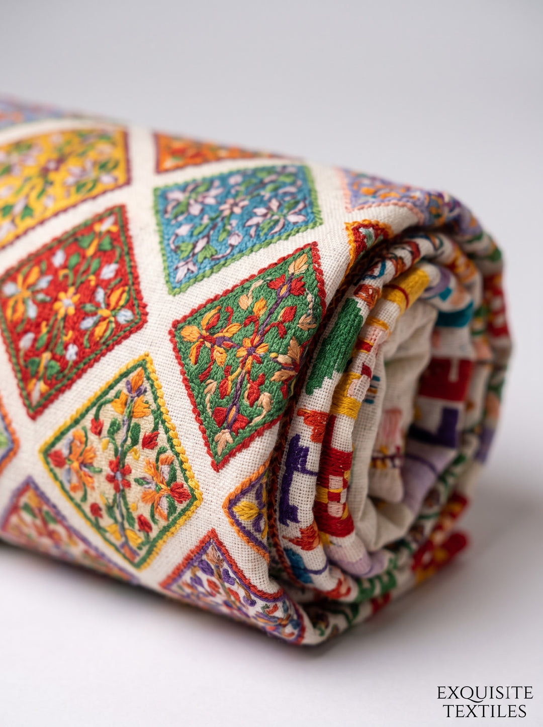 Ivory Multicolour Stole with Vibrant Floral Print