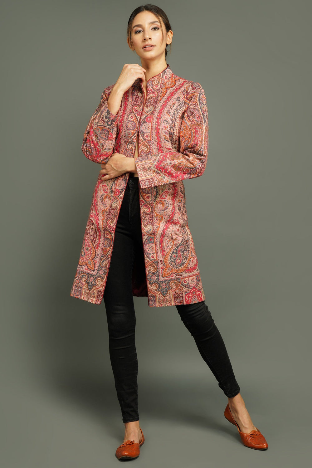 '-  Long Paisley Vintage Jacket
