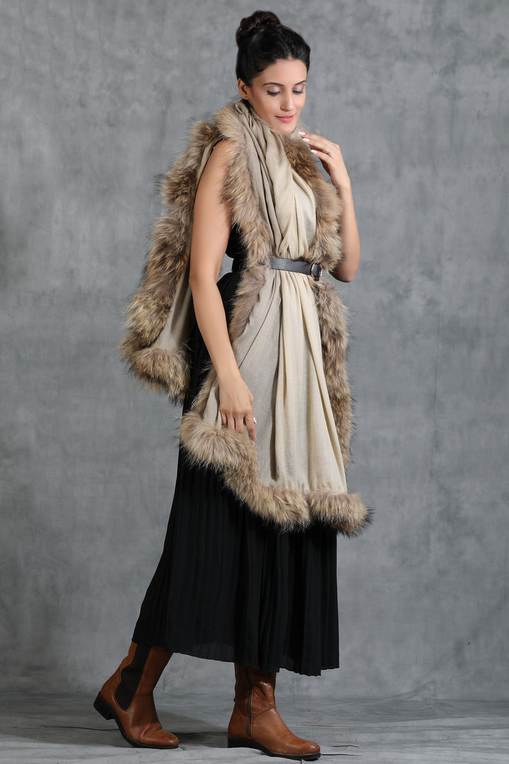 Cashmere Plain Stole With High Quality Ombre Fur Stole