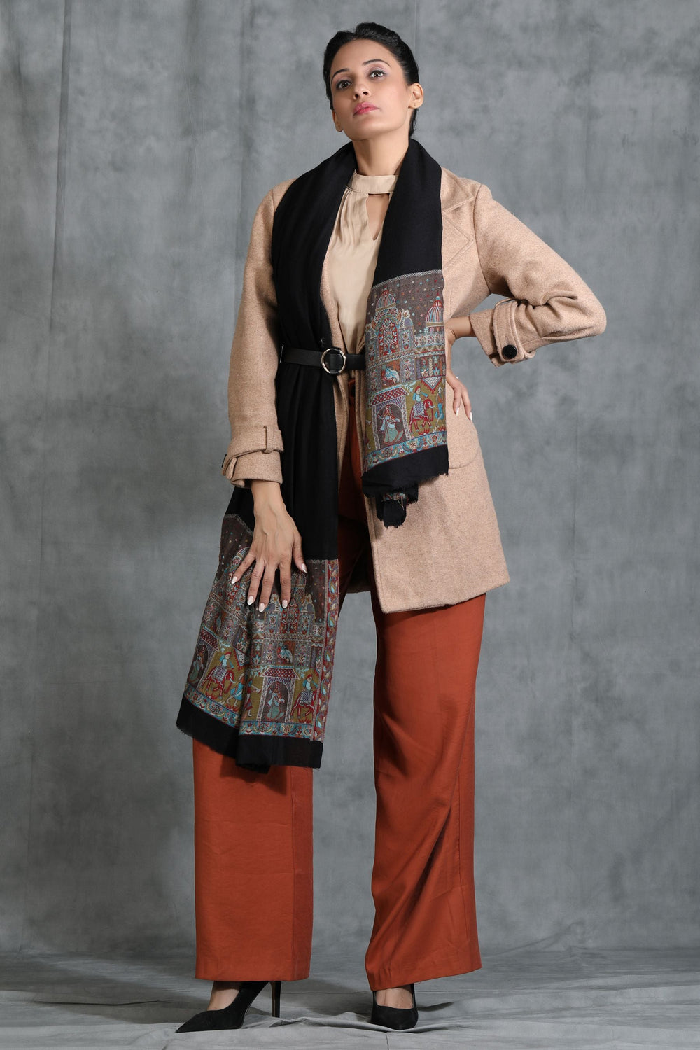 '-  B Praak in Cashmere Fine Wool Stole